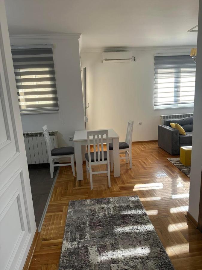Ferienwohnung Port 2 Belgrad Exterior foto